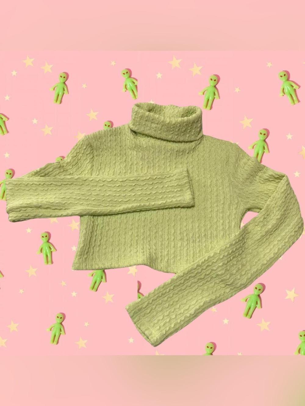 Bershka Cropped Cable Knit Turtleneck Sweater - Light Green